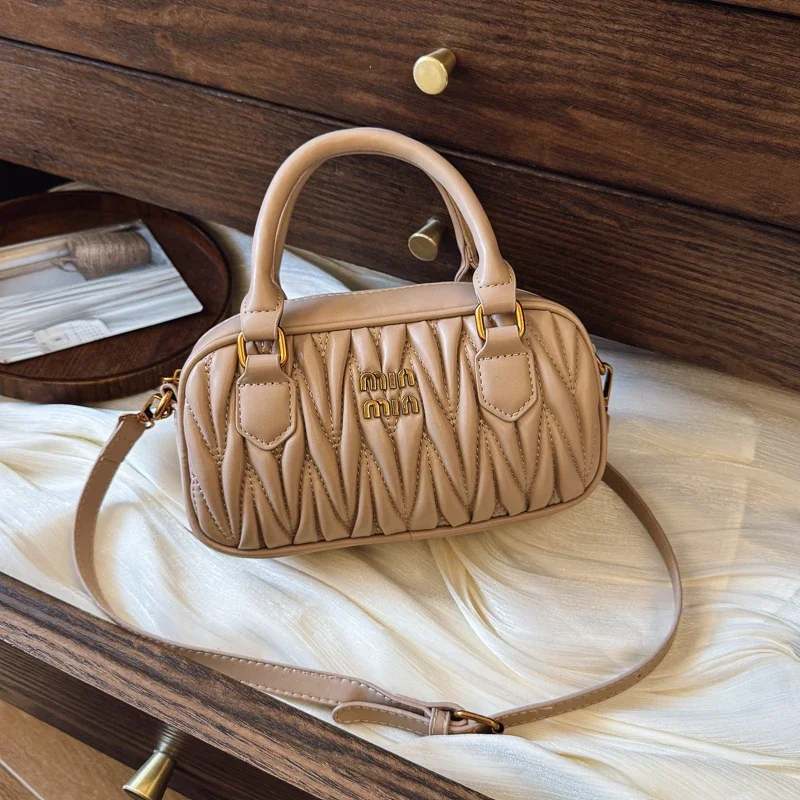 Luxury Lifestyle Design - Dames luxe high-end lederen elegante mode