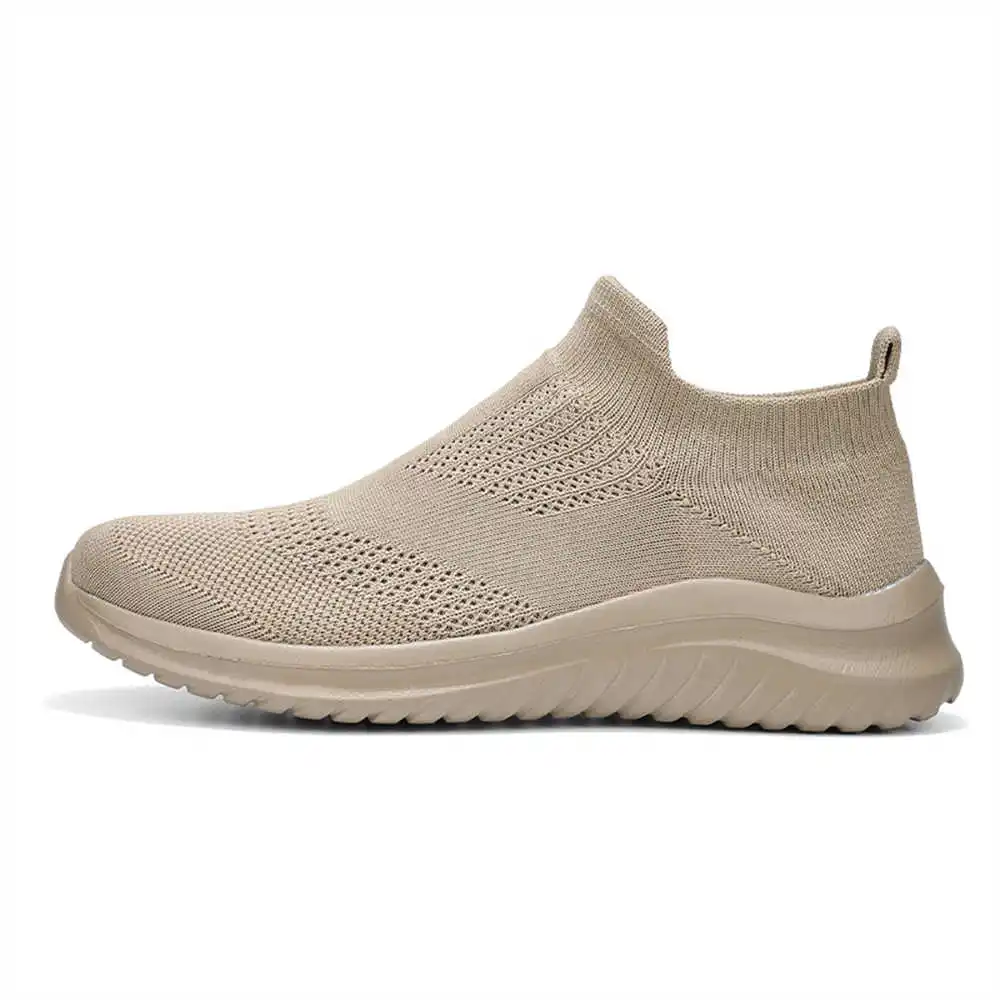 Beige Zachte Nieuwe Nieuwighei - Luxury Lifestyle Outfit recensie en prijs